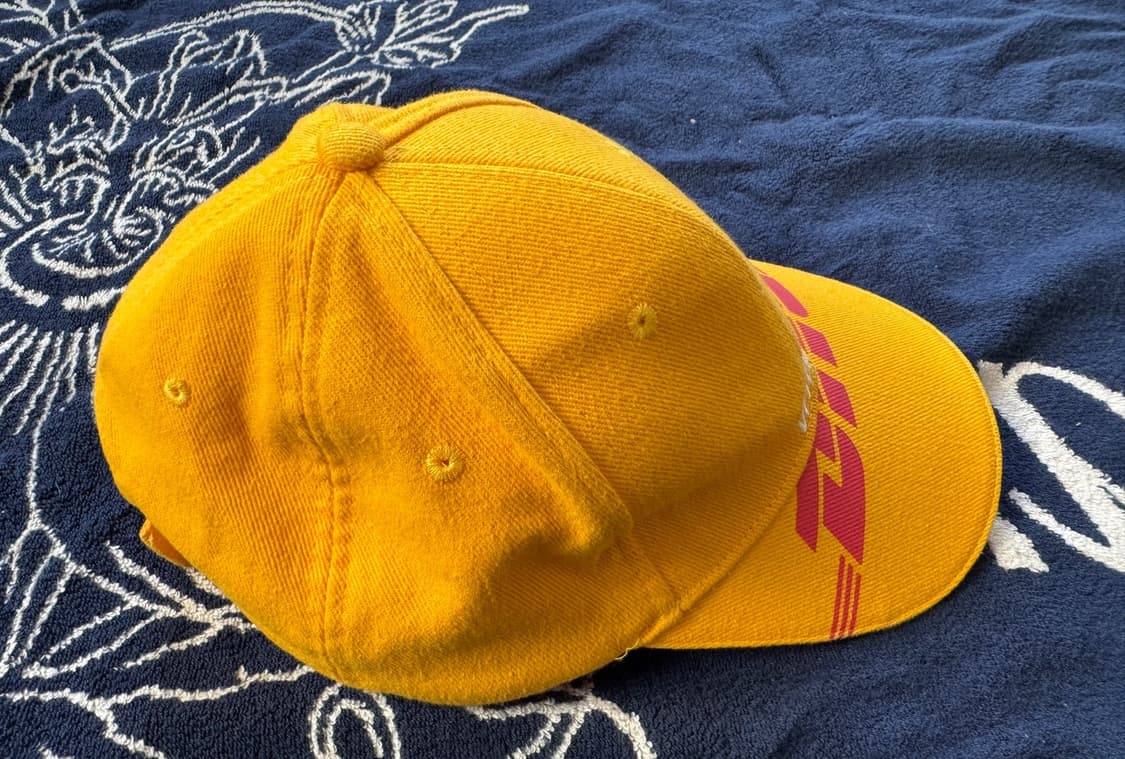 베트멍 DHL 볼캡  VETEMENTS 모자   상품이미지4