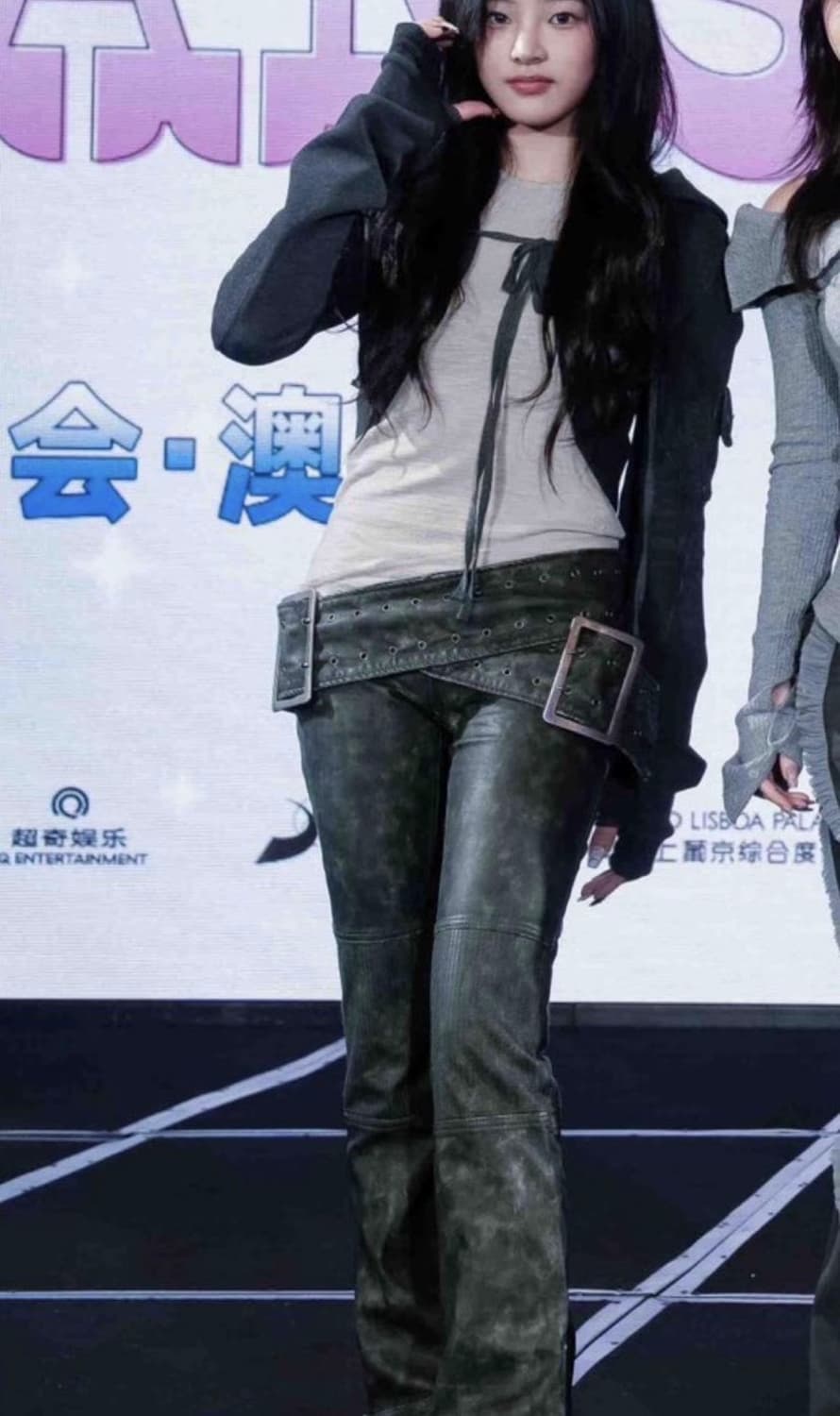 (뉴진스민지 착용) 제이디드 런던 레더 부츠컷 진 25사이즈 상품이미지1
