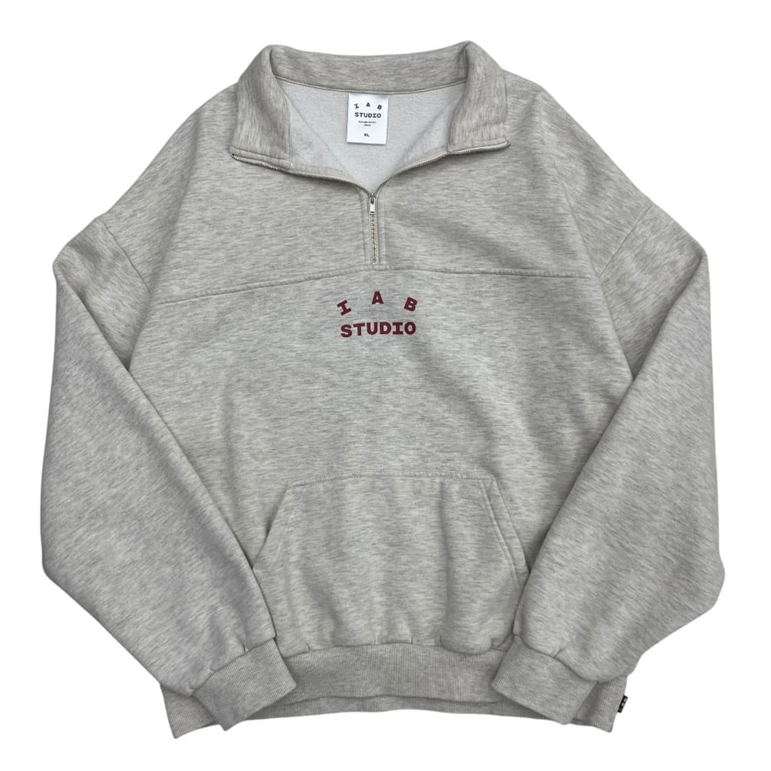 아이앱스튜디오 레드 로고 백멜란지 반집업 XL 상품이미지3