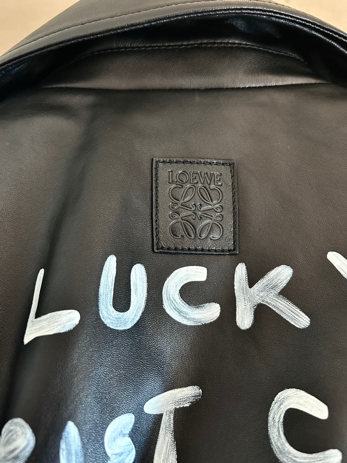 로에베 패디드 가죽 자켓 상품이미지10