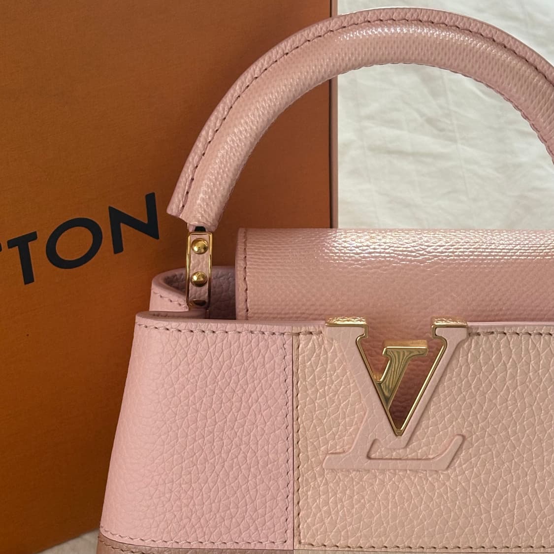 🌸루이비통 M59268 핑크 카퓌신 미니 토트백🌸 상품이미지2
