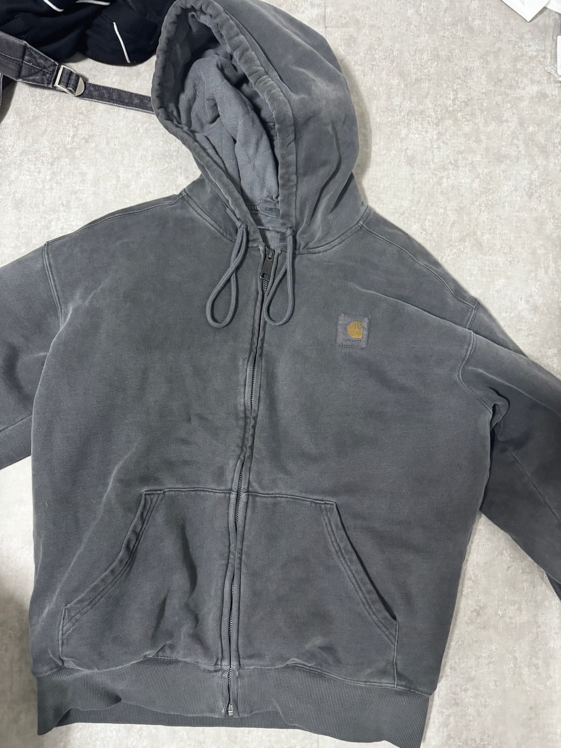 칼하트 비스타 후드집업 S 팝니다 상품이미지2