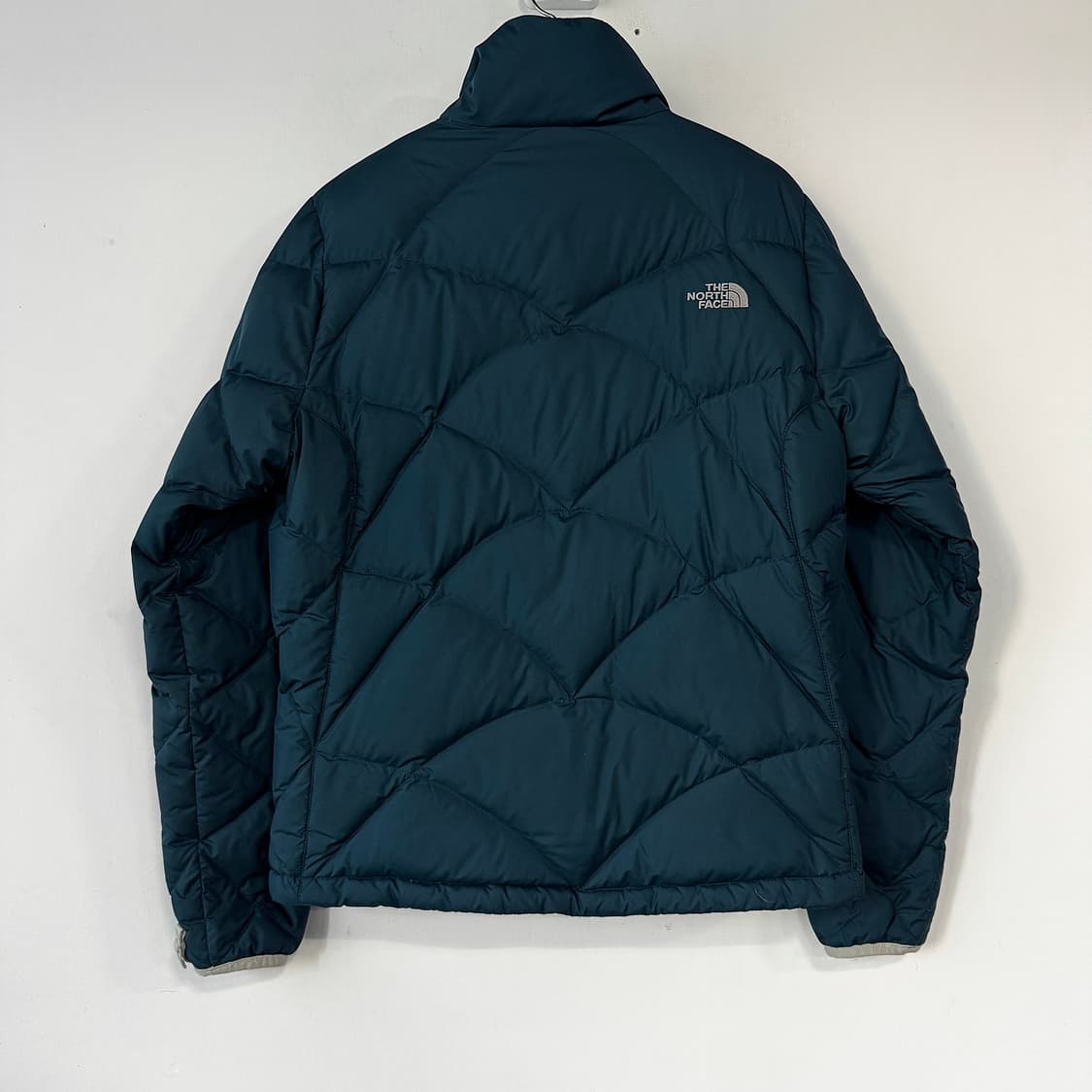 노스페이스 경량 다운 패딩 상품이미지4