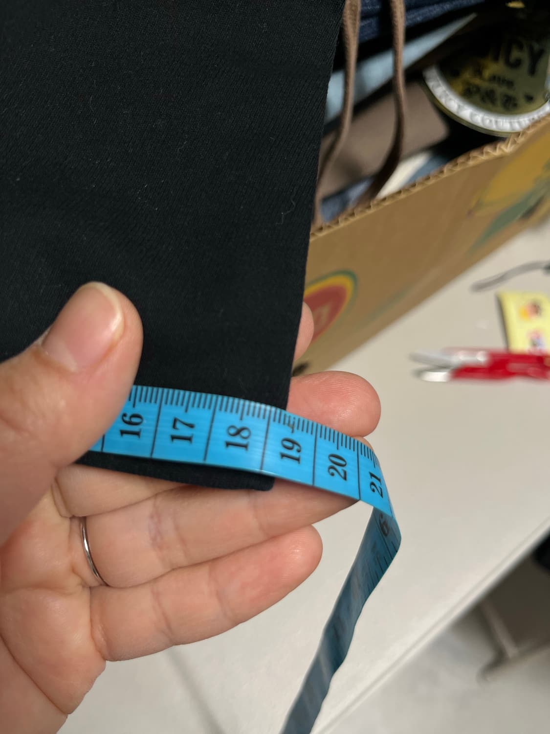 아르마니 익스체인지 블랙 팬츠 34 상품이미지5