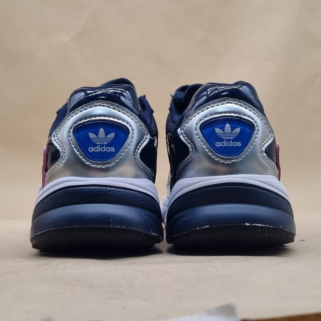 아디다스 팔콘 여성운동화230  상품이미지4