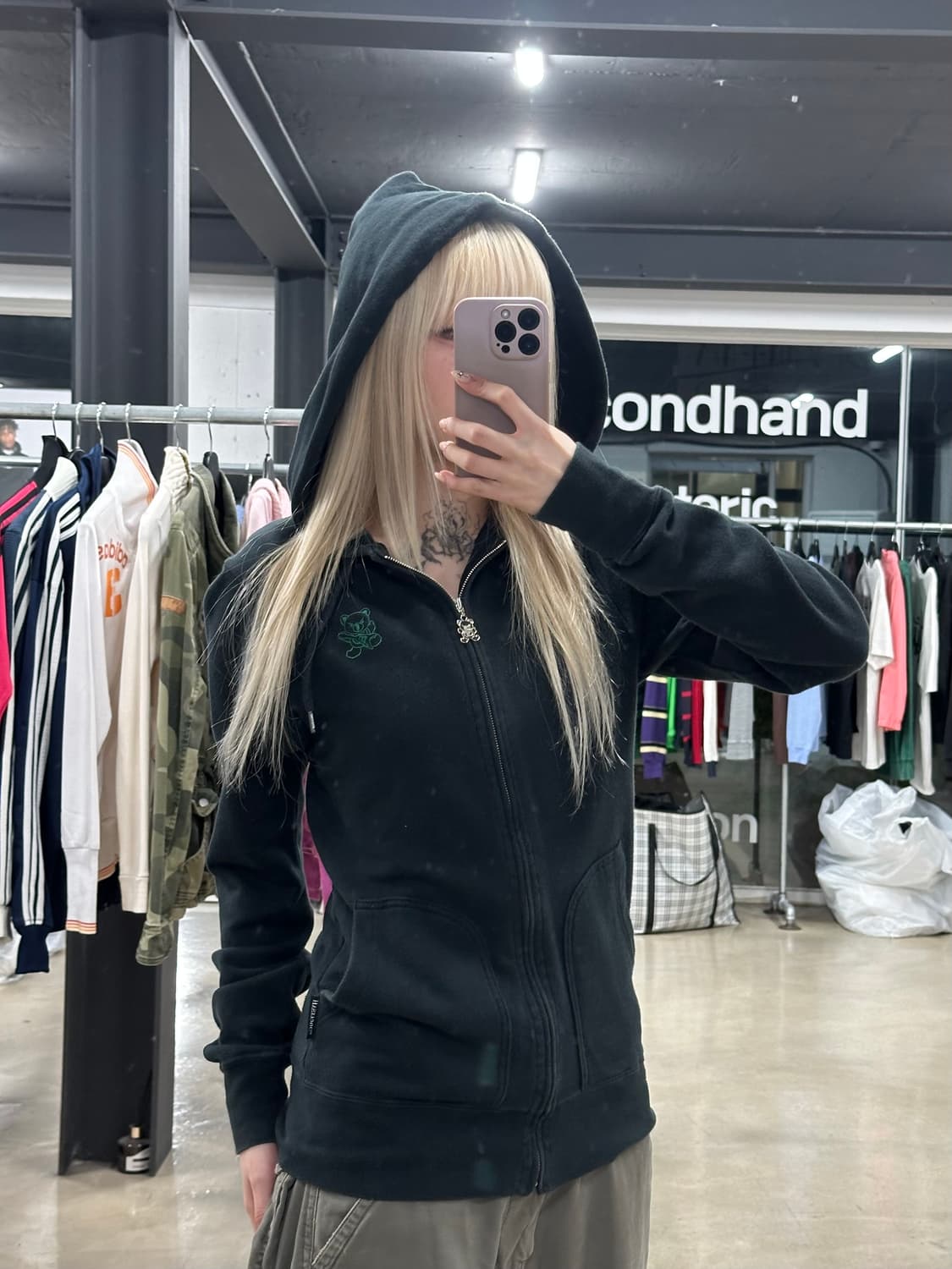 히스테릭 글래머 퍽베어 자수 백프린팅 후드 집업 상품이미지2