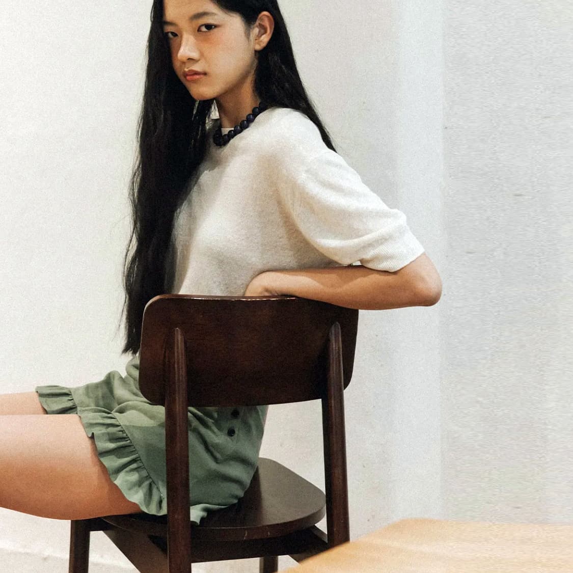 히어(HEHR) 카키 리틀 셔링 숏팬츠 66 새상품 상품이미지3