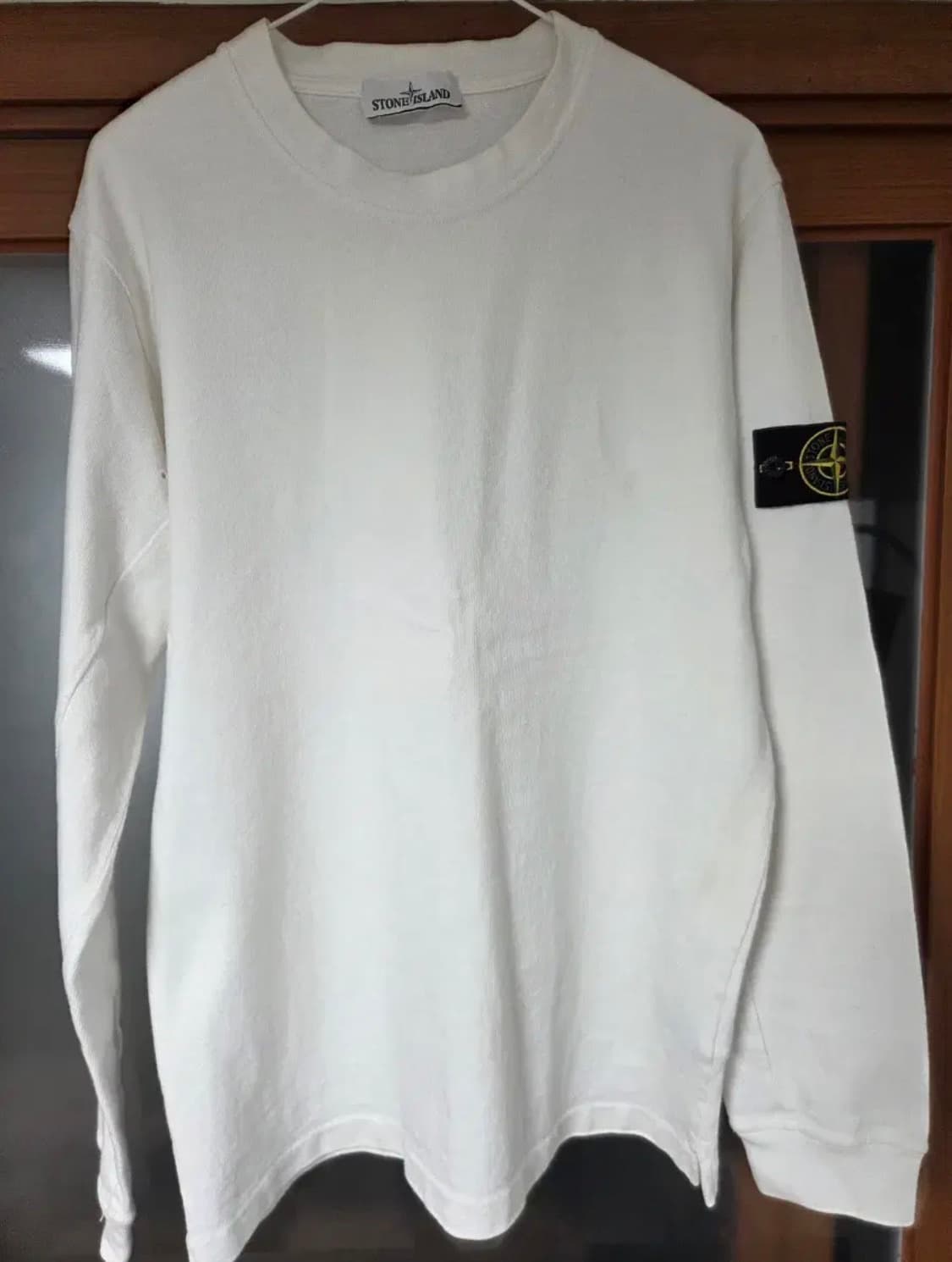 [L]스톤아일랜드 화이트 롱슬리브 맨투맨 상품이미지1
