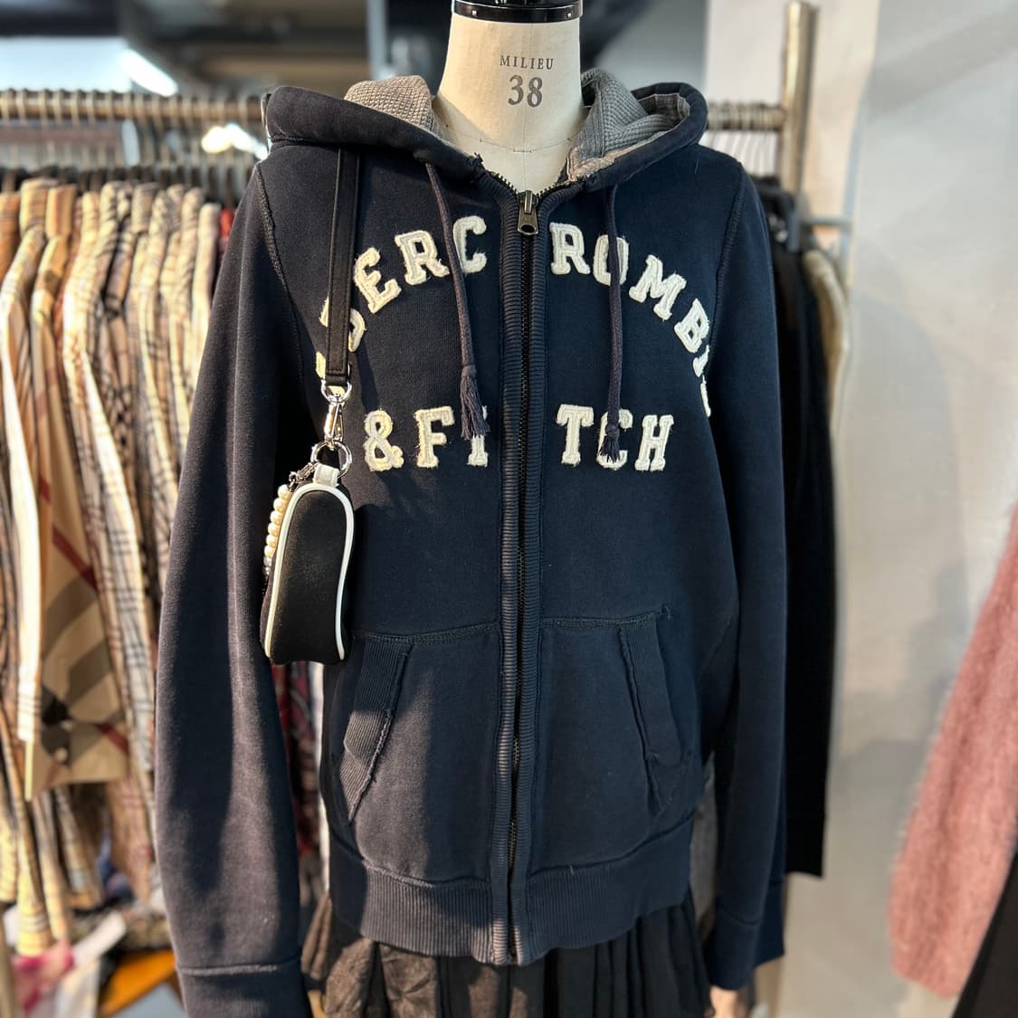 Abecrombie Navy Zip-Up Hoodie 상품이미지2