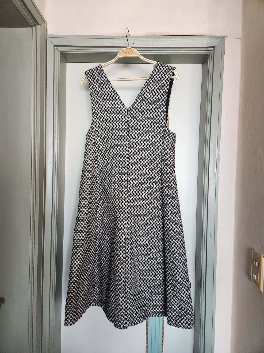 제로스트릿 브이넥 핀턱 트위드 원피스 상품이미지5