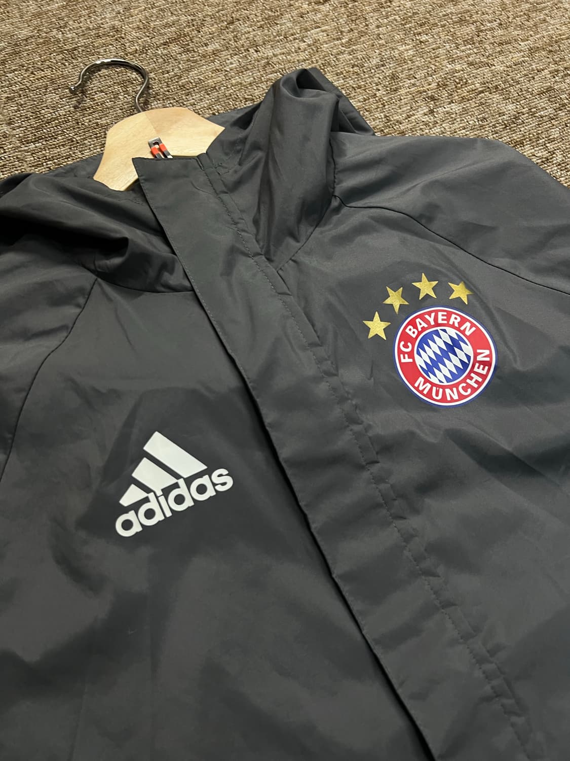 아디다스 바이에르뮌헨 레인 자켓 100 상품이미지3