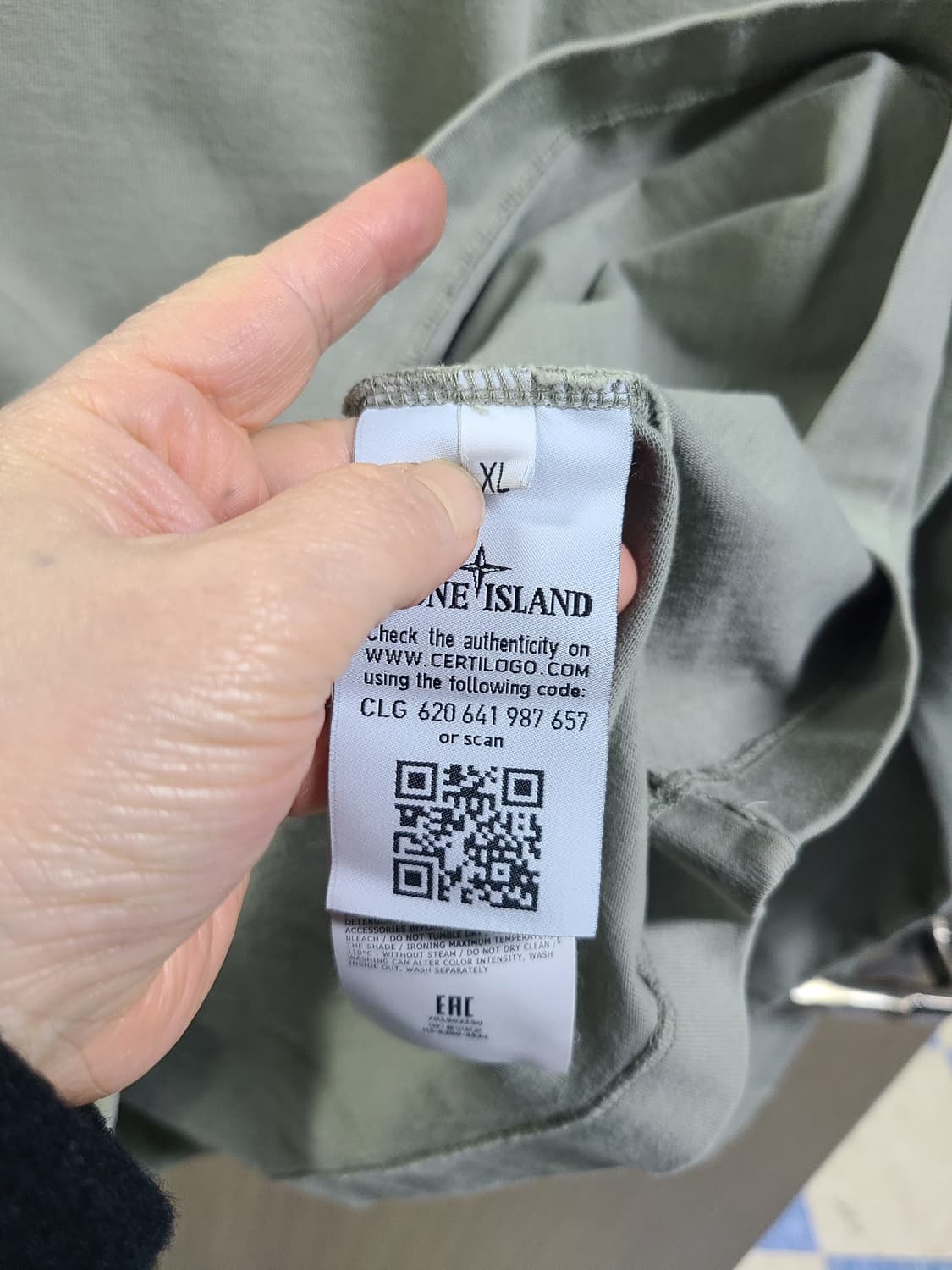 스톤아일랜드 와펜 롱슬리브 xl 상품이미지5