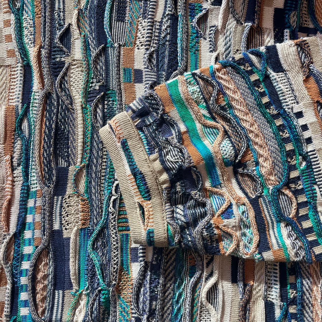 TUNDRA CANADA 3D 케이블 니트 스웨터 상품이미지5