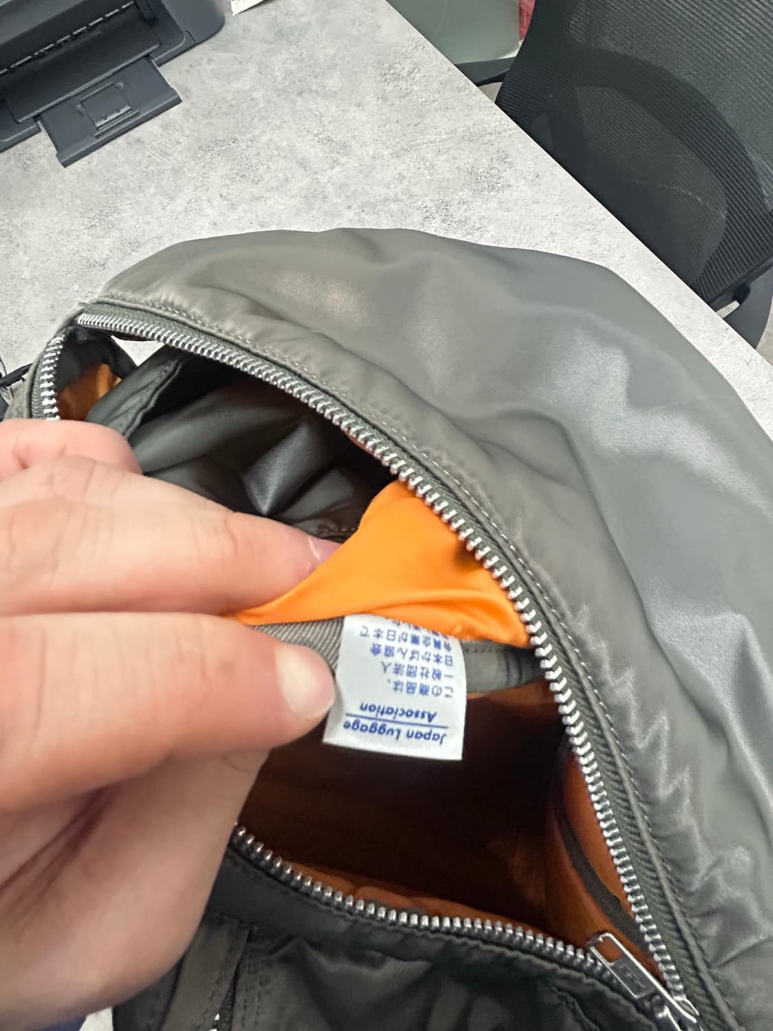 포터 탱커 백팩 실버그레이 상품이미지6