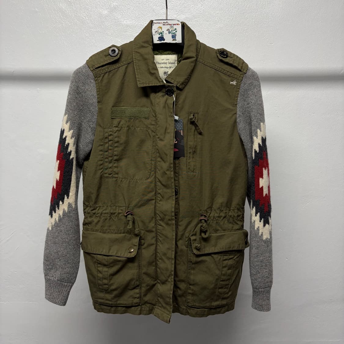 써스데이 아일랜드 자켓 상품이미지1