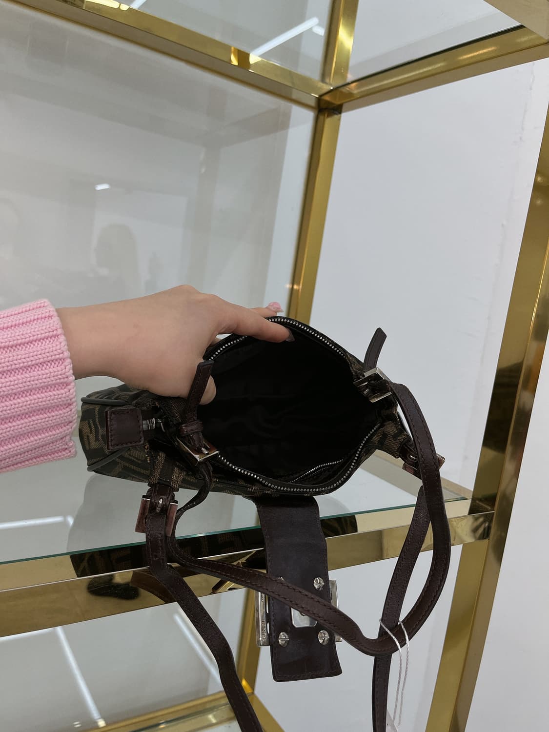 펜디 주카 바게트백 상품이미지6