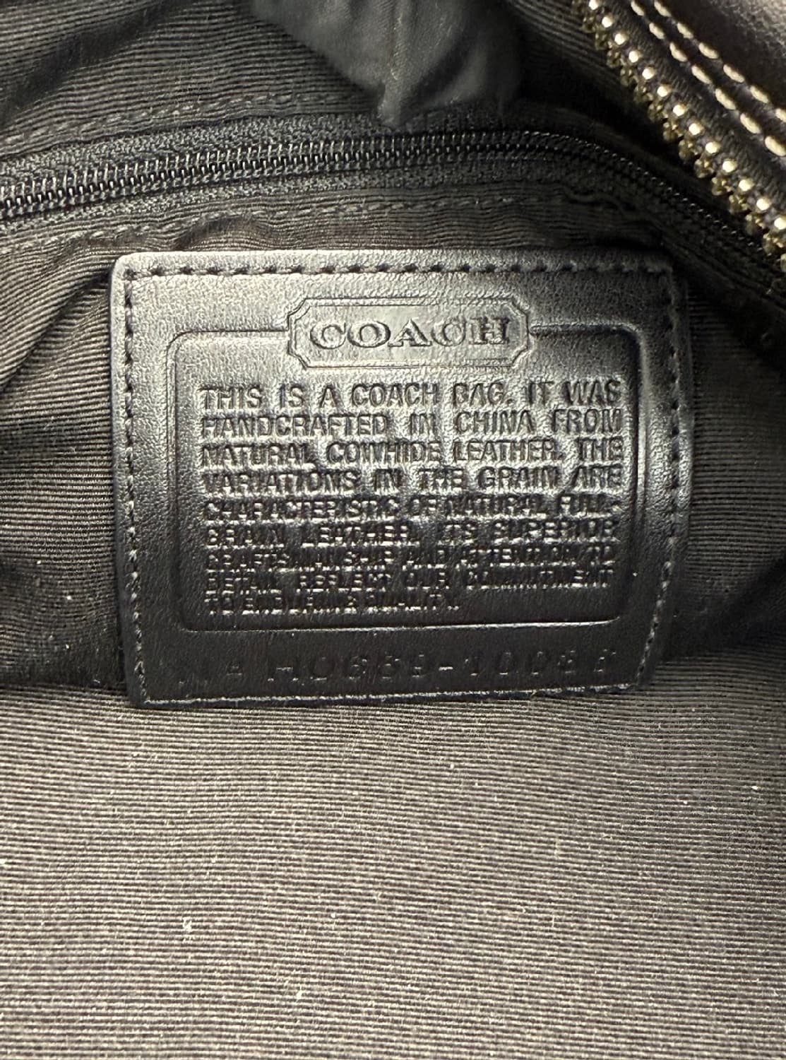 코치 정품 스티치 블랙 숄더백 상품이미지5