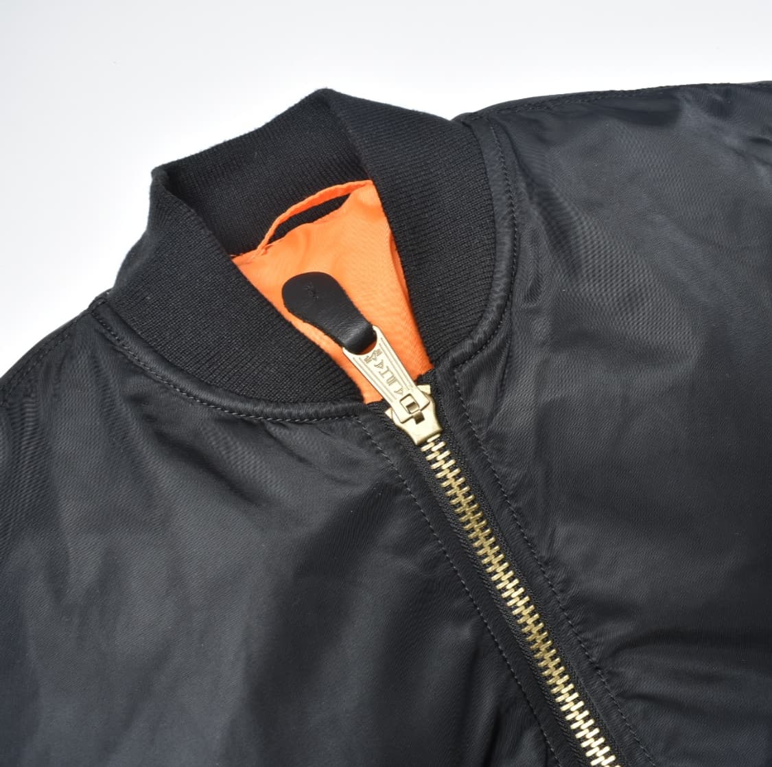  알파 인더스트리 MA-1 항공점퍼 플라이트 자켓 M  N0644 상품이미지4