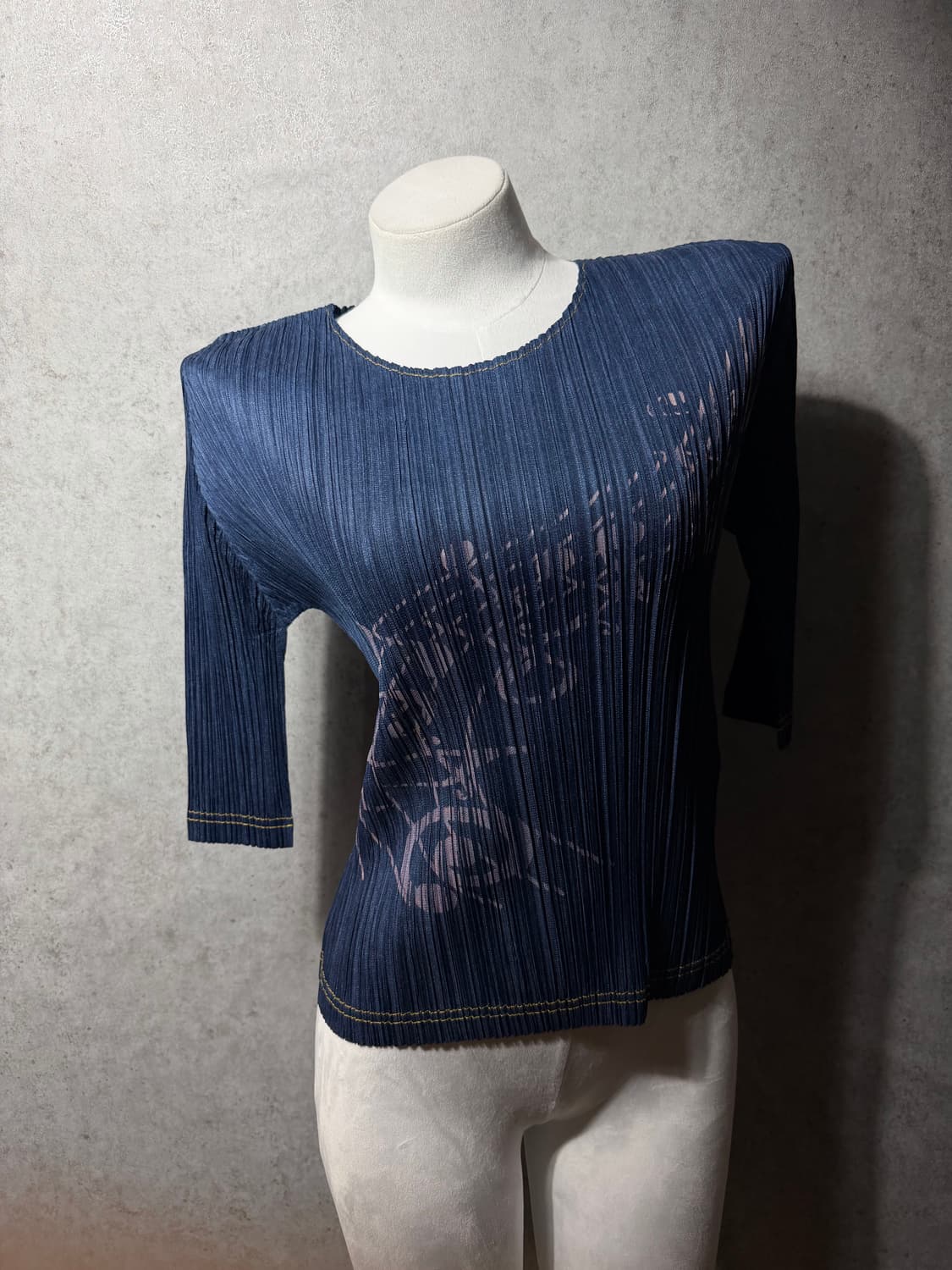 이세이미야케 플리트플리즈 멜로디 티셔츠 상품이미지1