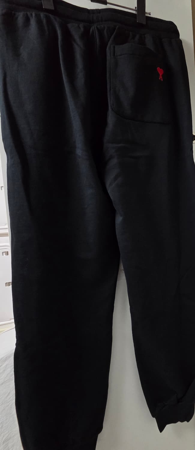 아미 스몰하트 조깅 팬츠 블랙 상품이미지1