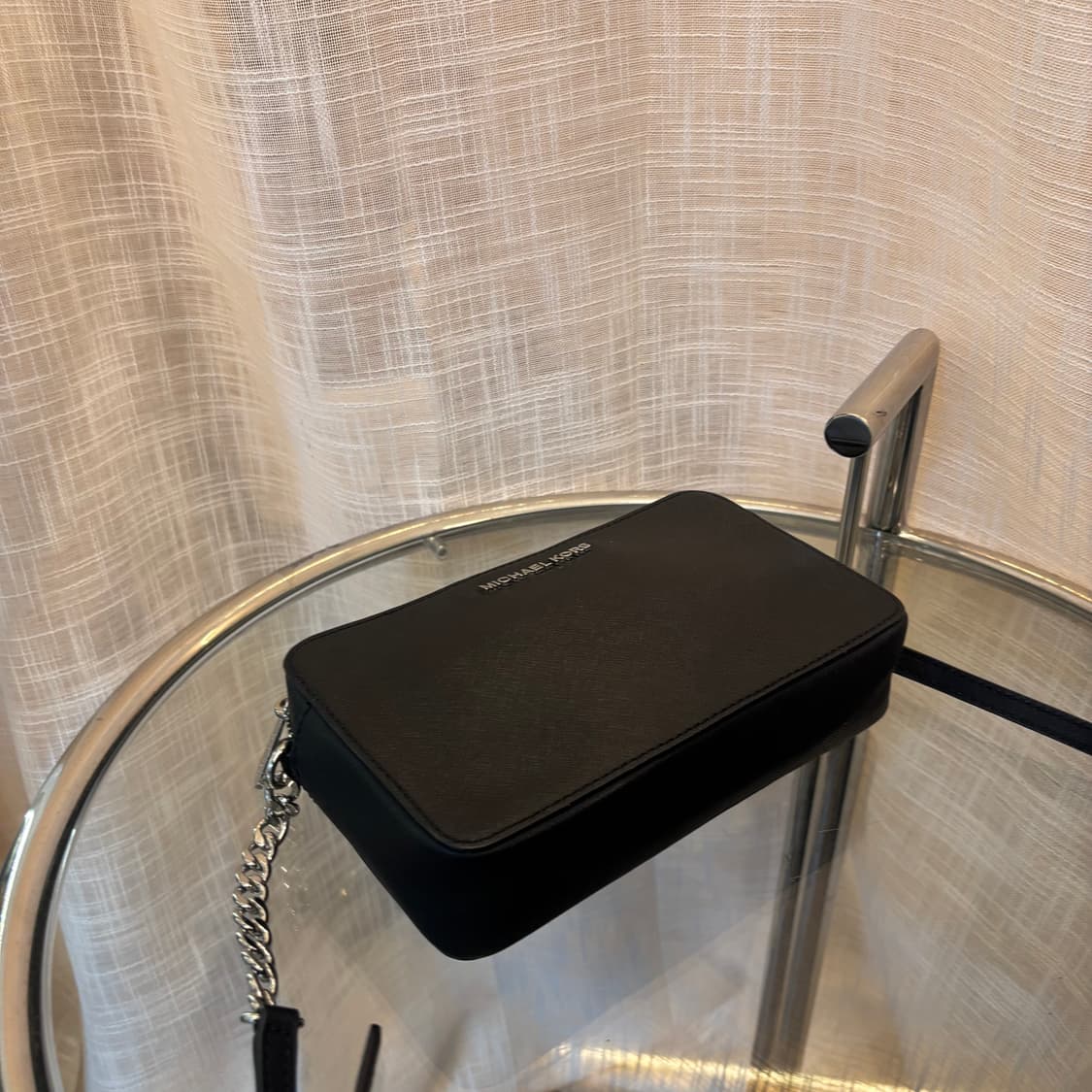 정품 마이클코어스 사피아노 크로스백     상품이미지8