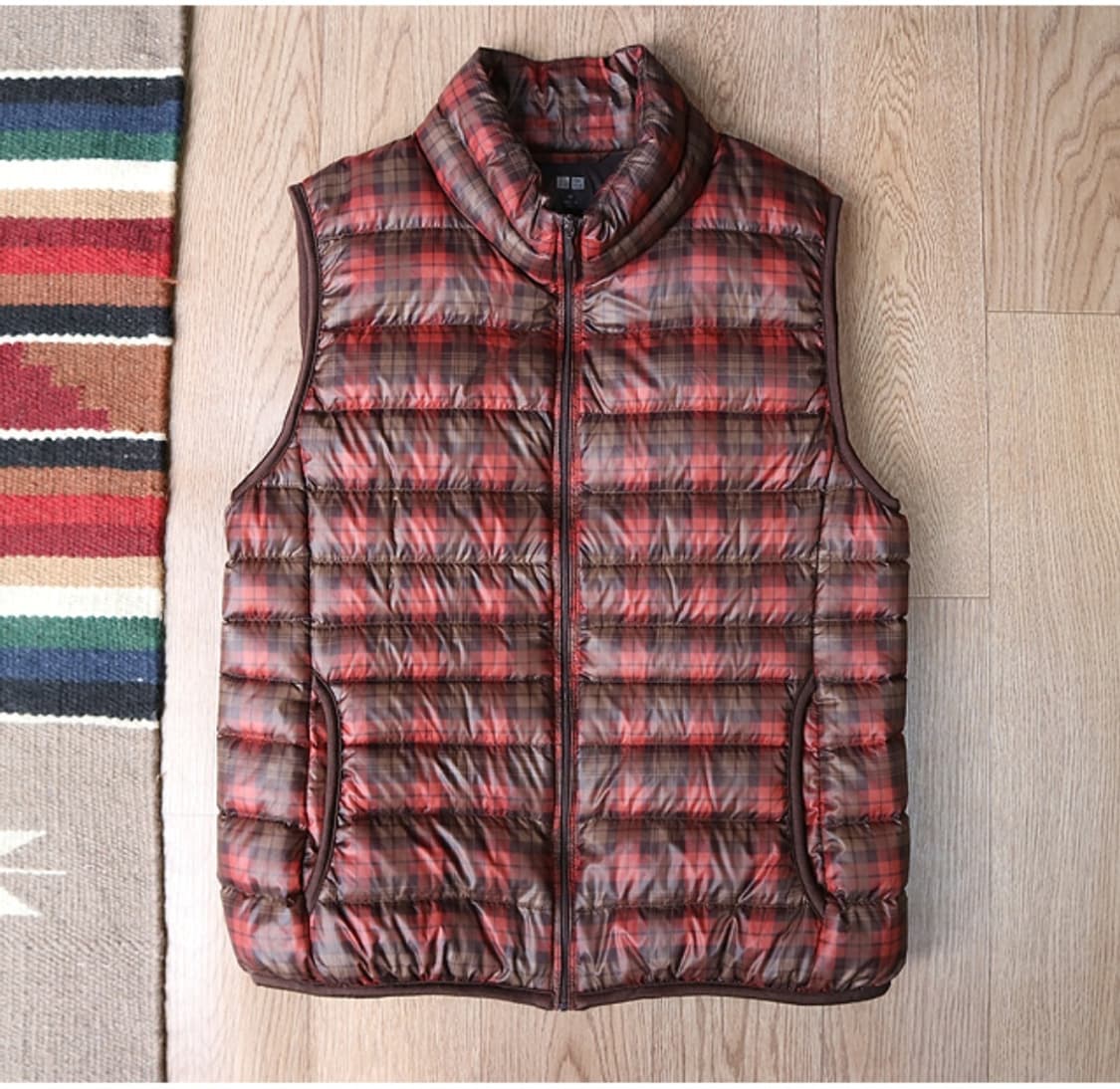 일본판 유니클로 경량 다운 패딩 베스트

사용감 없는 신품급  상품이미지1