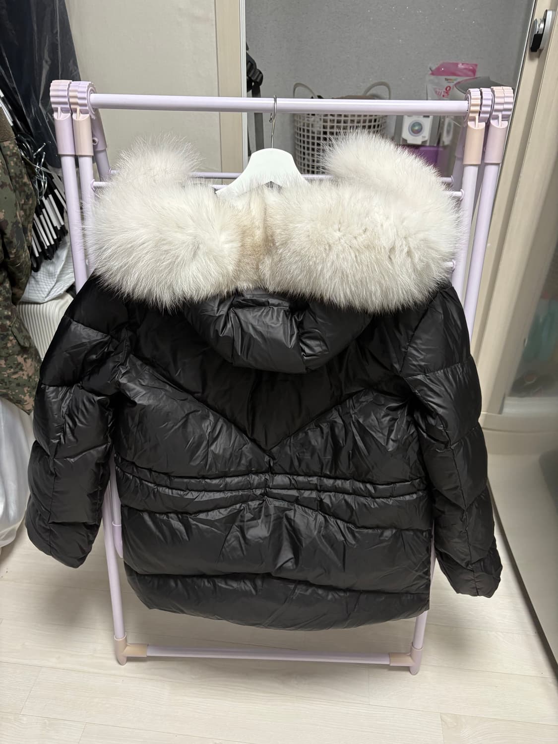 게스 GUESS 여성 패딩 XS 상품이미지2