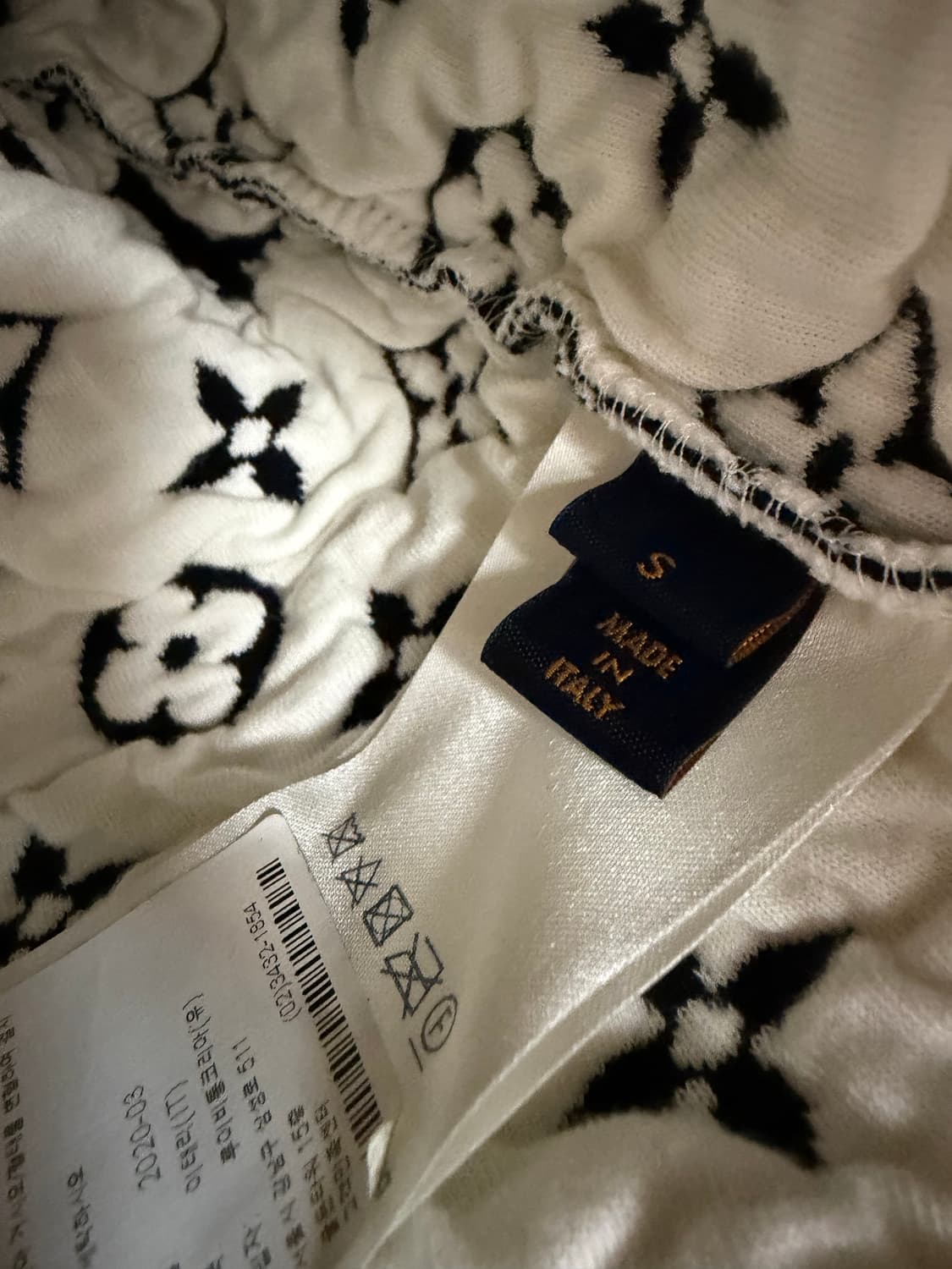 루이비통 풀 모노그램 자카드 맨투맨 (95)  상품이미지7