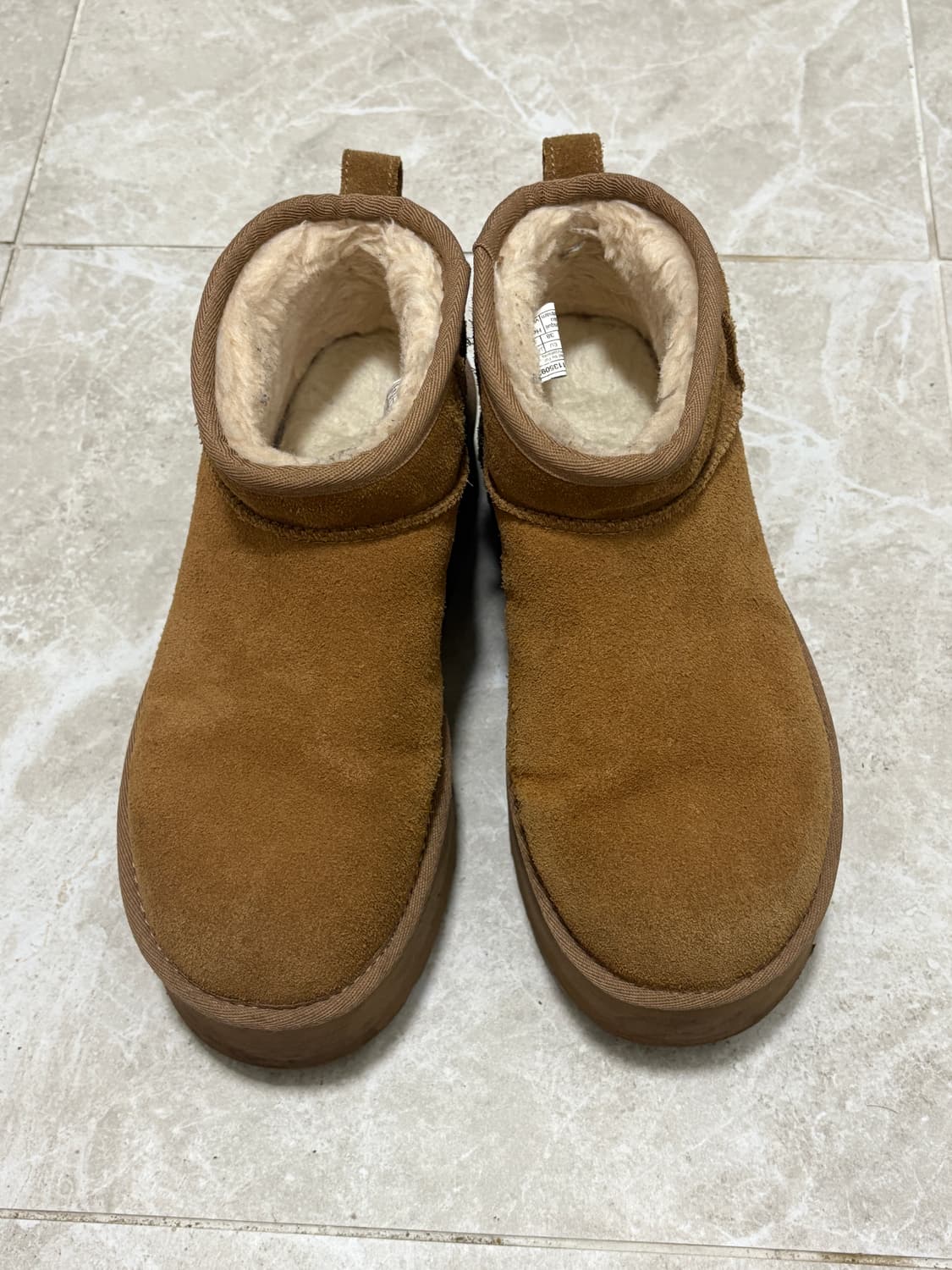 어그 플랫폼 울트라미니 240 상품이미지3