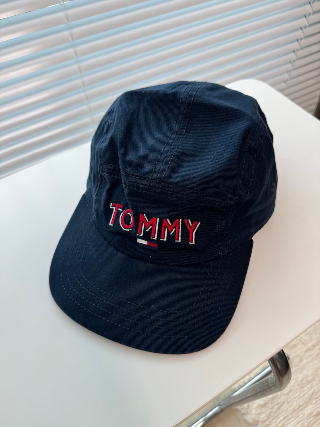타미힐피거 Tommy Hilfiger 클래식 자수 로고 캡 / 네이비 상품이미지1