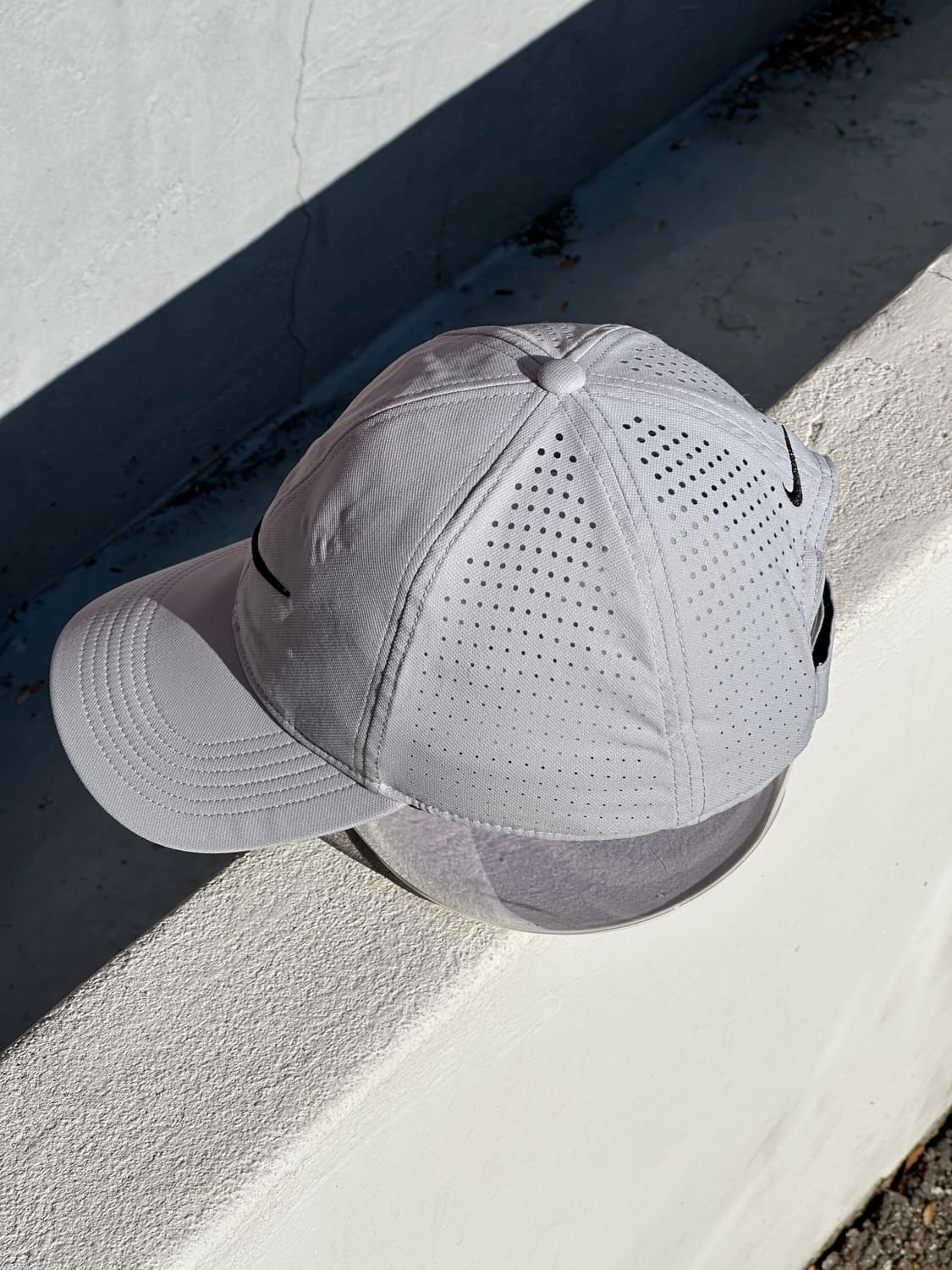 [F] 나이키 로고 그레이 경량 볼캡 모자 상품이미지3