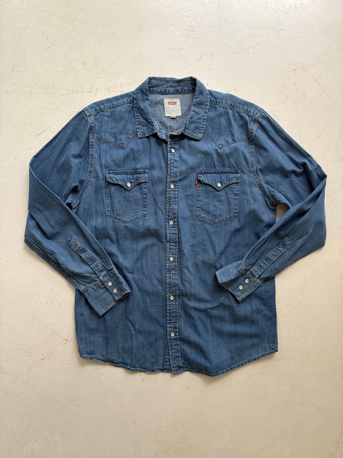 Levis’s Blue Denim Western Shirt. 상품이미지1