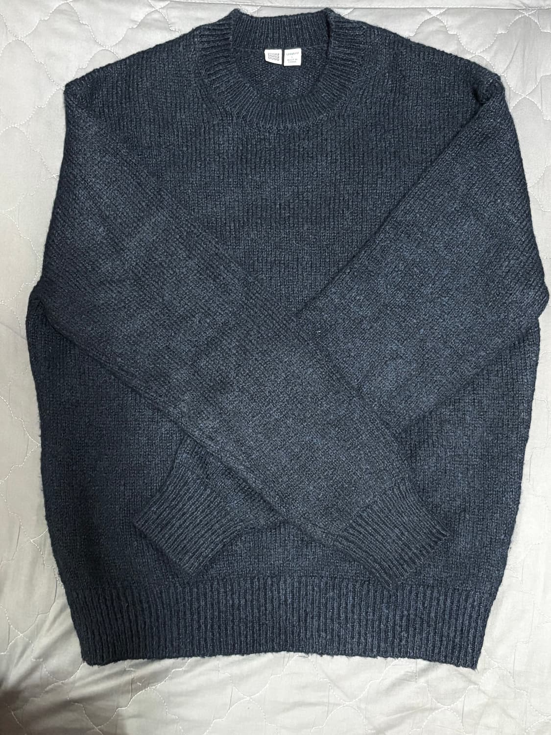 유니클로U 크루넥 니트 (네이비) 상품이미지2