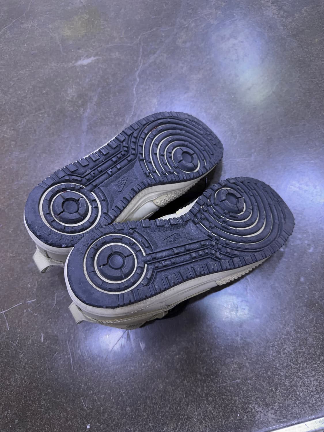 나이키 루나 포스1 LF1 덕부츠 라임스톤 280 상품이미지8