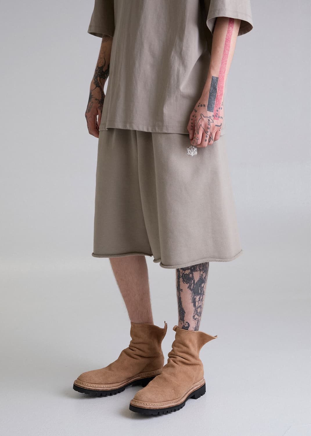 INNIR - HEAVYWEIGHT SWEAT SHORTS (DUST) 상품이미지2