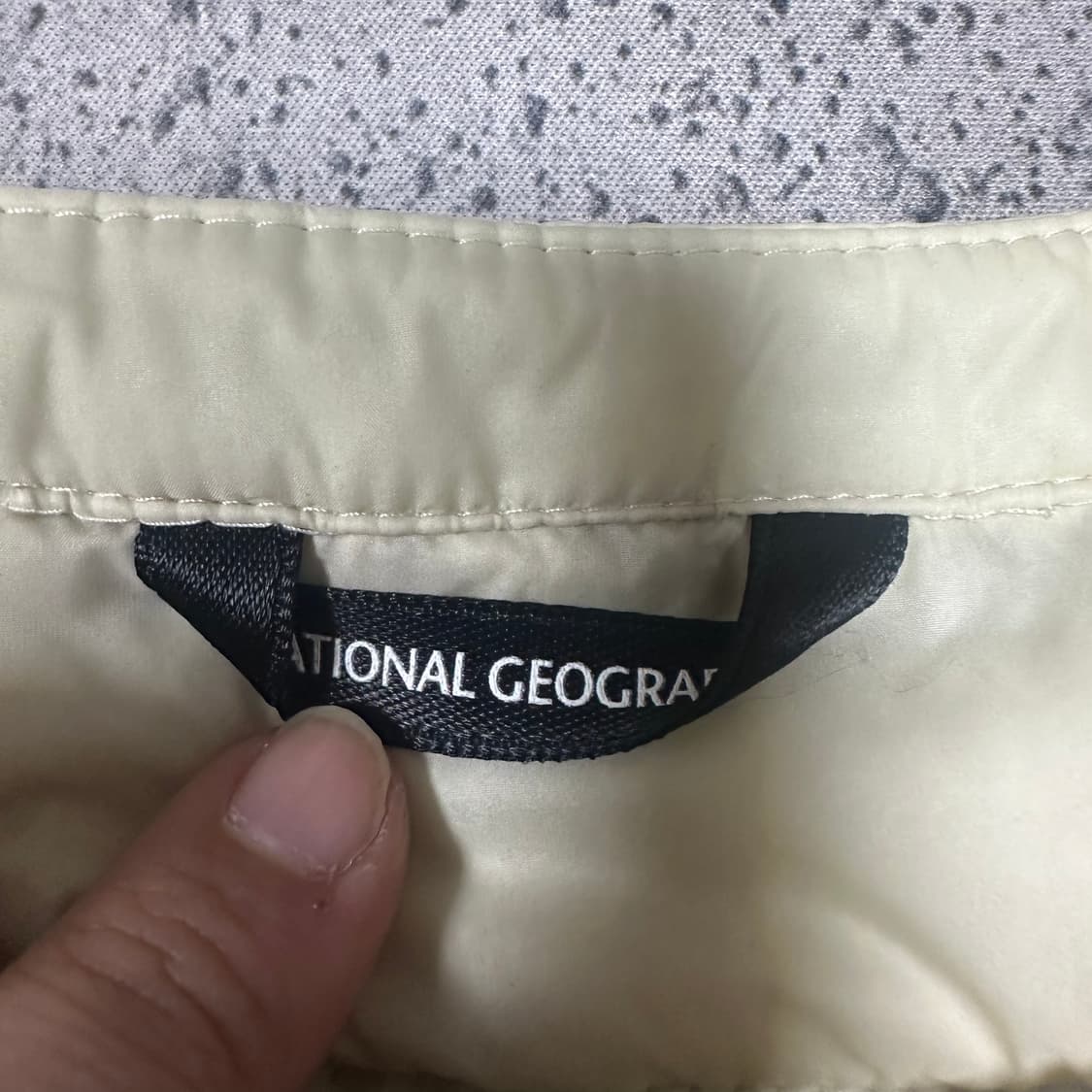 ✨ (바배) 내셔널 지오그래픽 구스다운 여성 경량 패딩  상품이미지3