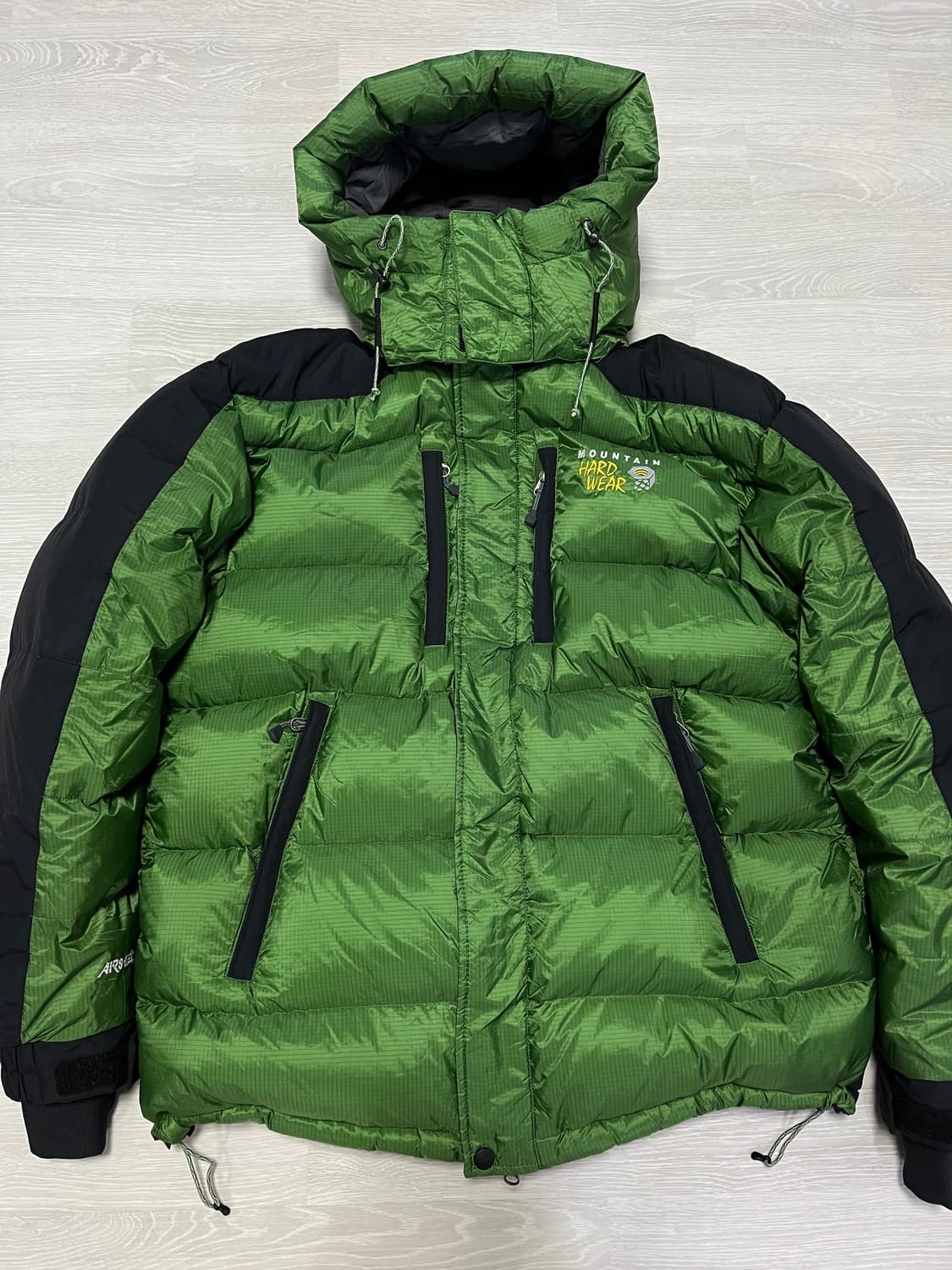 마운틴하드웨어 구스다운패딩 M(L~XL) 상품이미지1