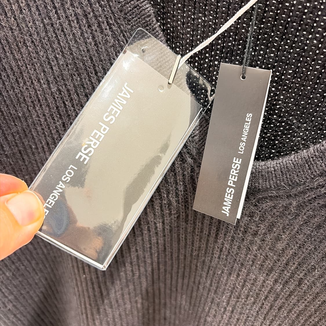 (정품/새상품) 제임스펄스 여성 블랙 V넥 풀오버 니트 상품이미지3