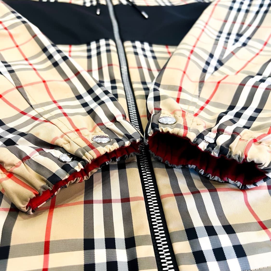 버버리 리버시블 체크 바람막이 자켓 상품이미지6