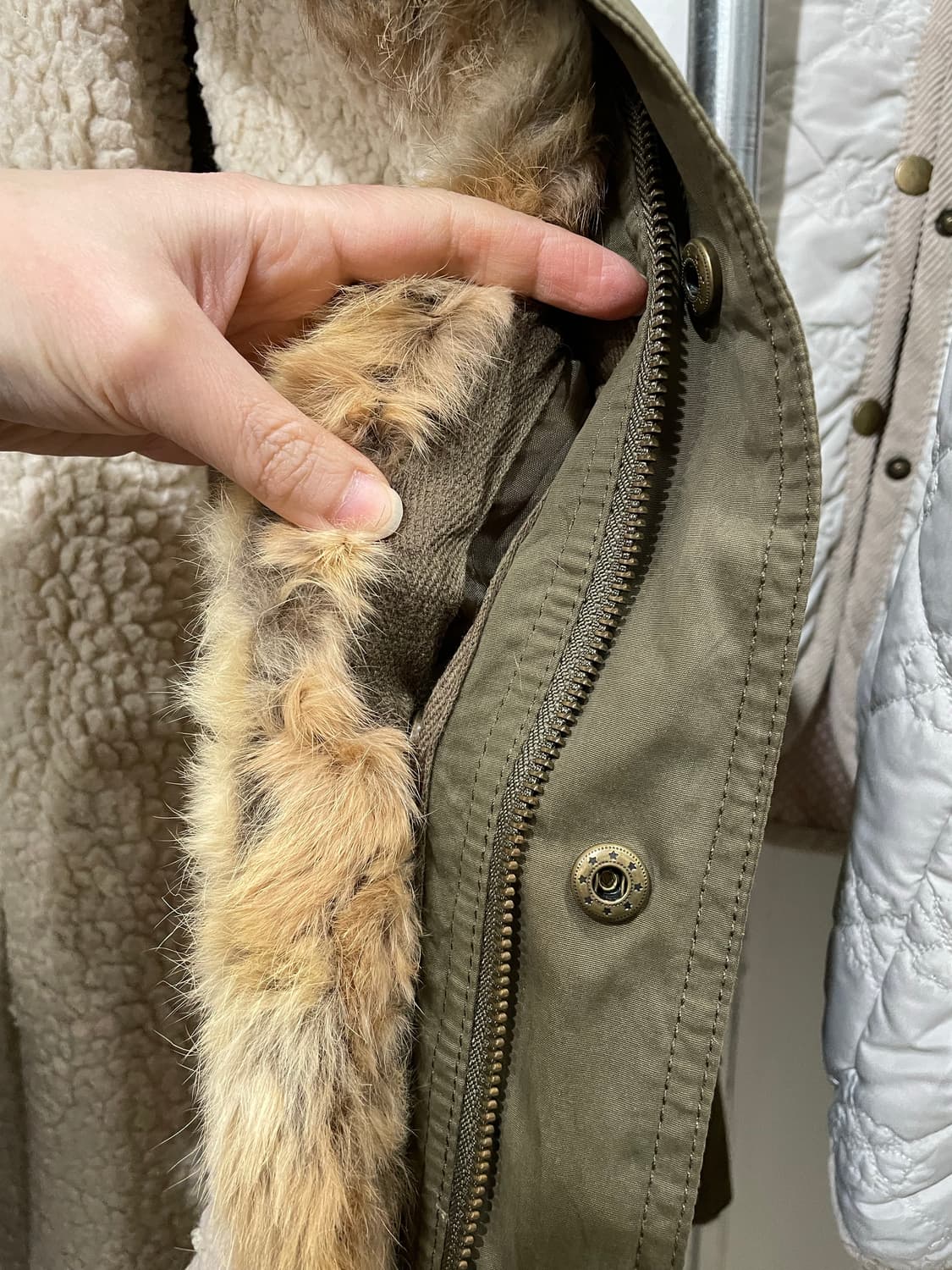 Sherpa-Lined Fur Hood Parka 상품이미지8