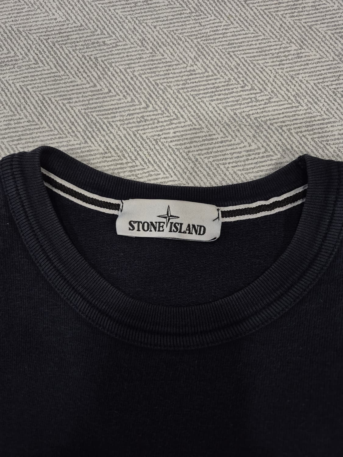 스톤아일랜드 네이비 맨투맨 티셔츠 남성 100사이즈 상품이미지4