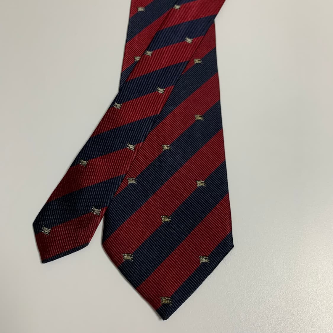 버버리 모노그램 명품넥타이 레지멘탈 클래식디자인 A등급 상품이미지4