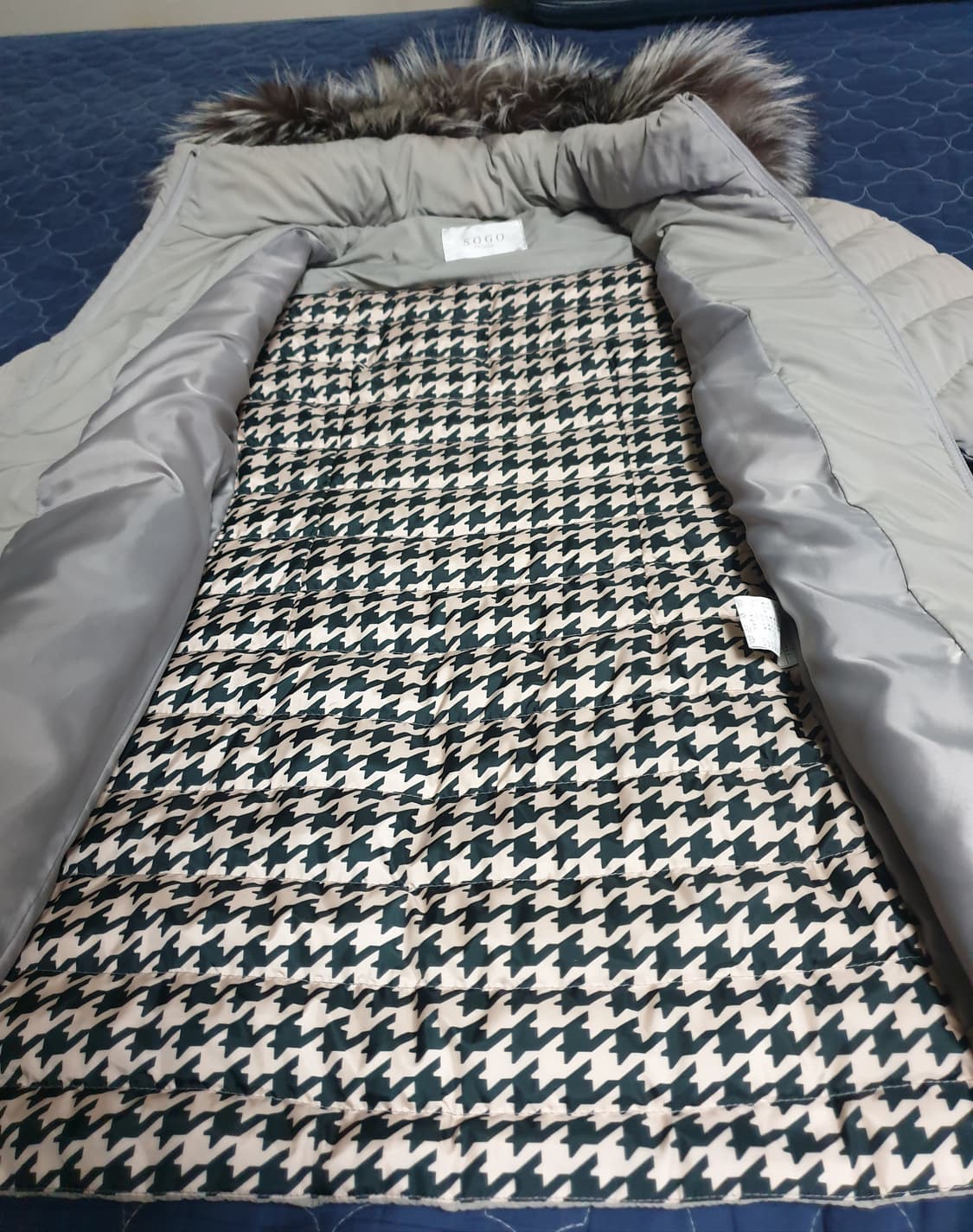 SOGO트리아나 폭스퍼 오리털 경량패딩 (M) 상품이미지2