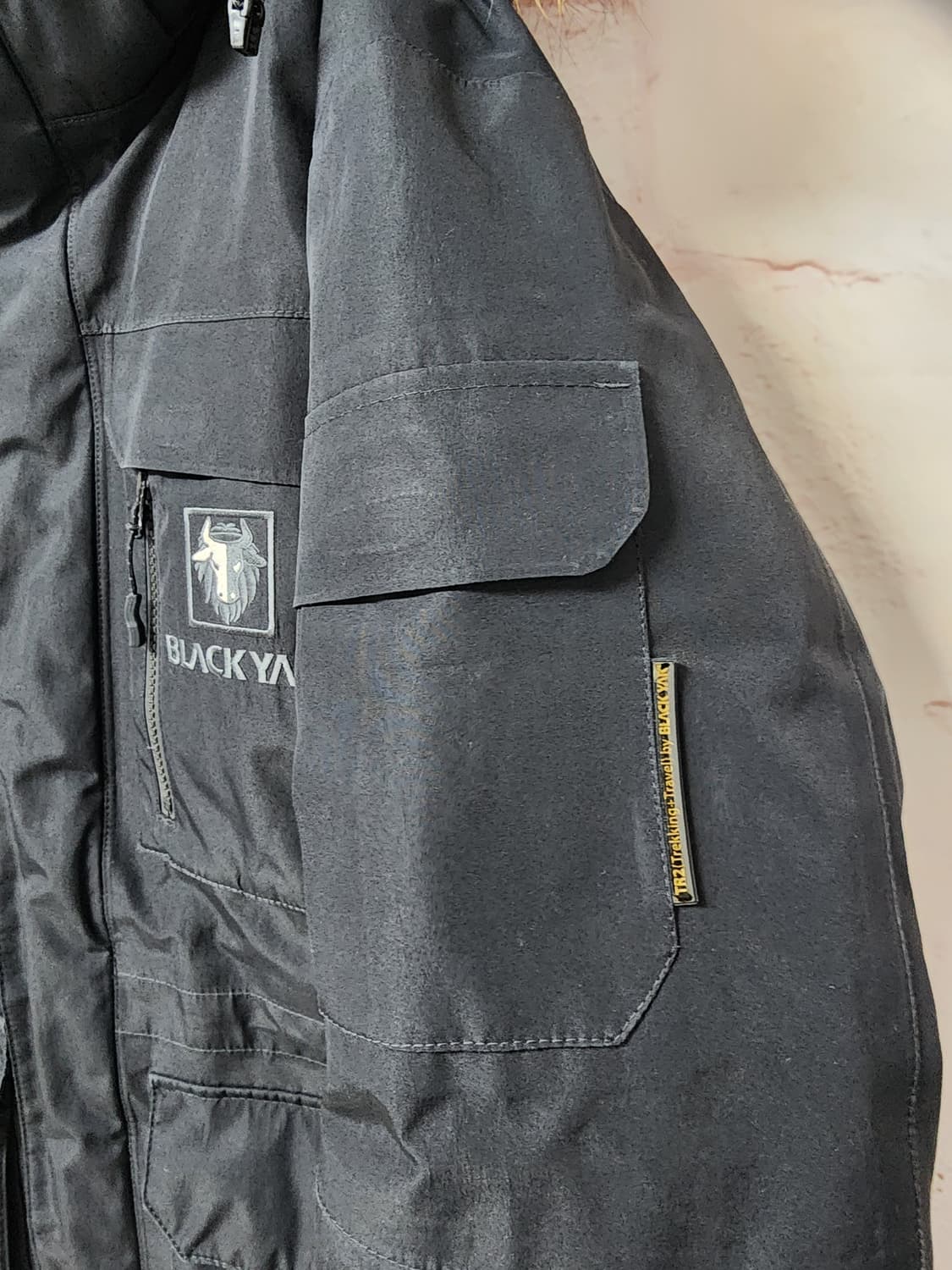 블랙야크 여성 고어텍스 패딩 점퍼 상품이미지3