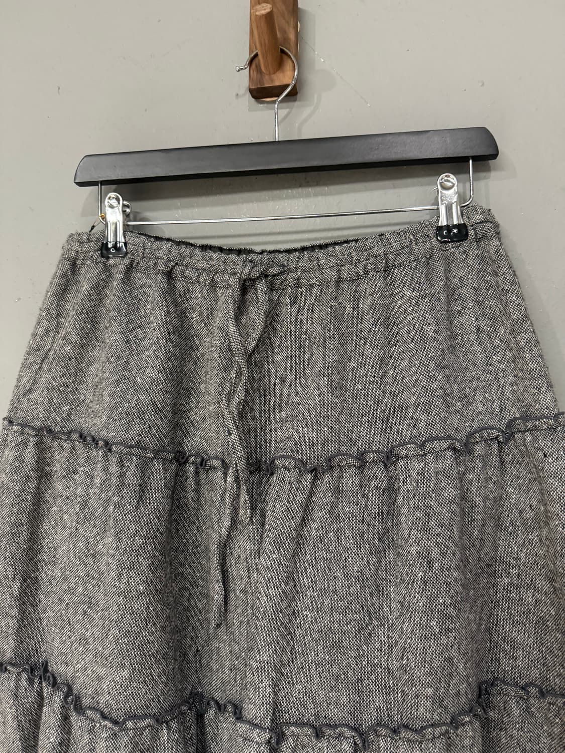 bokasi frill detail midi skirt 상품이미지6