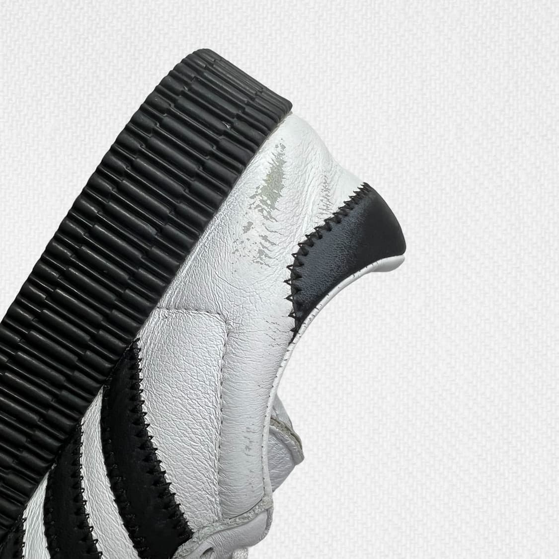 250 (W) 아디다스 삼바로즈 화이트 블랙 검 상품이미지5