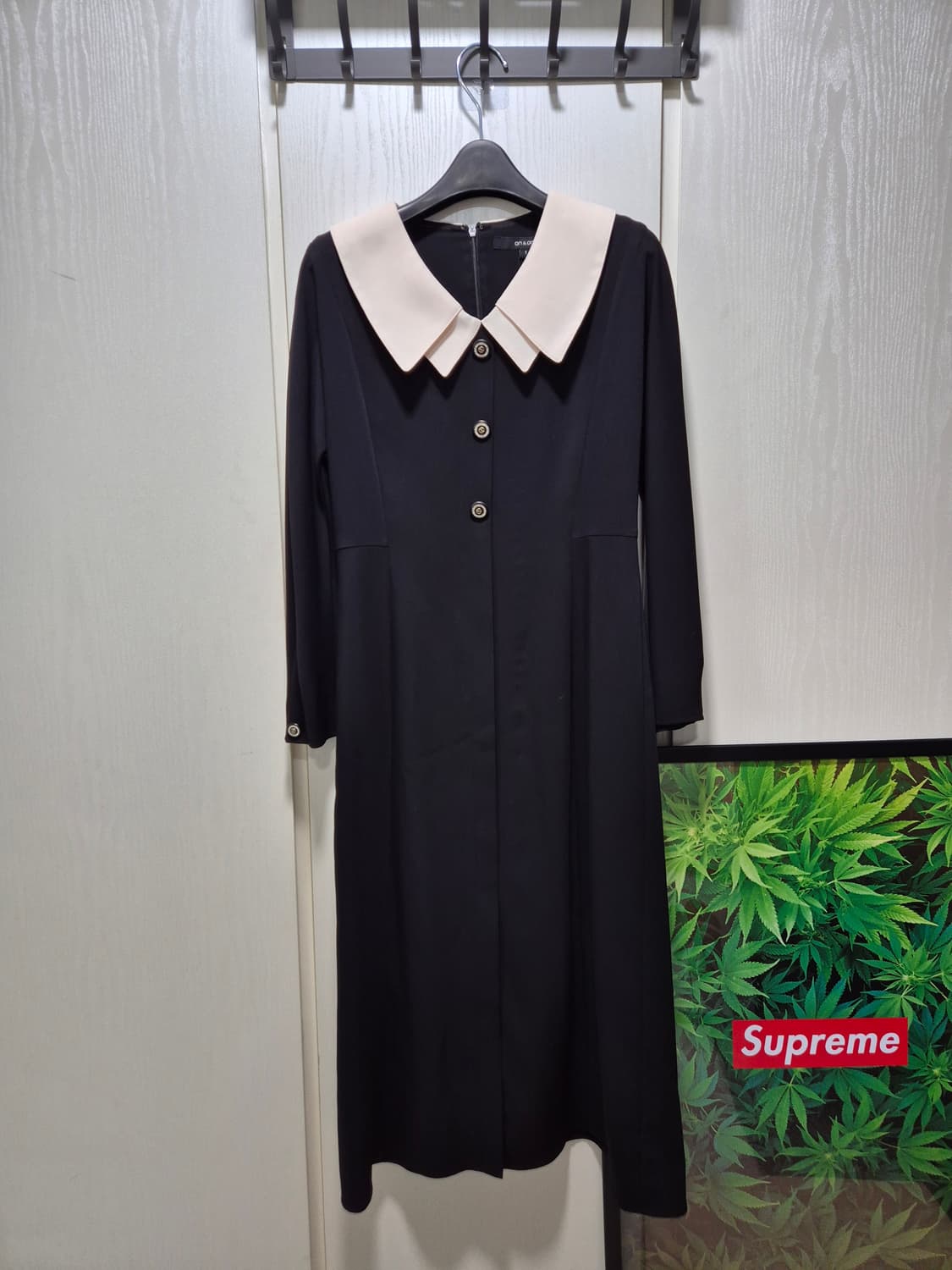 (세일)(새상품)온앤온 이중카라 블랙 원피스 상품이미지1