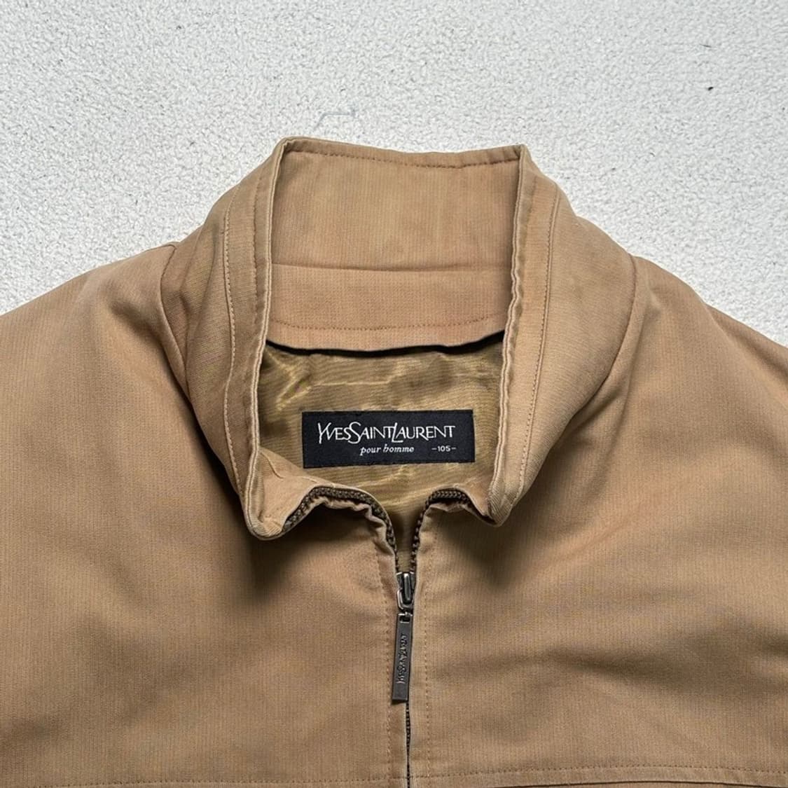 입생로랑 집업 자켓 베이지 105 상품이미지7