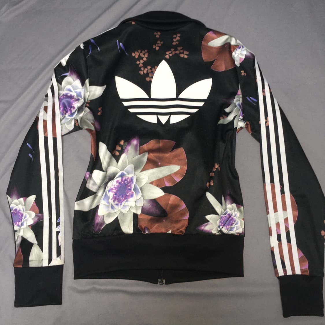 아디다스오리엔탈집업 상품이미지2