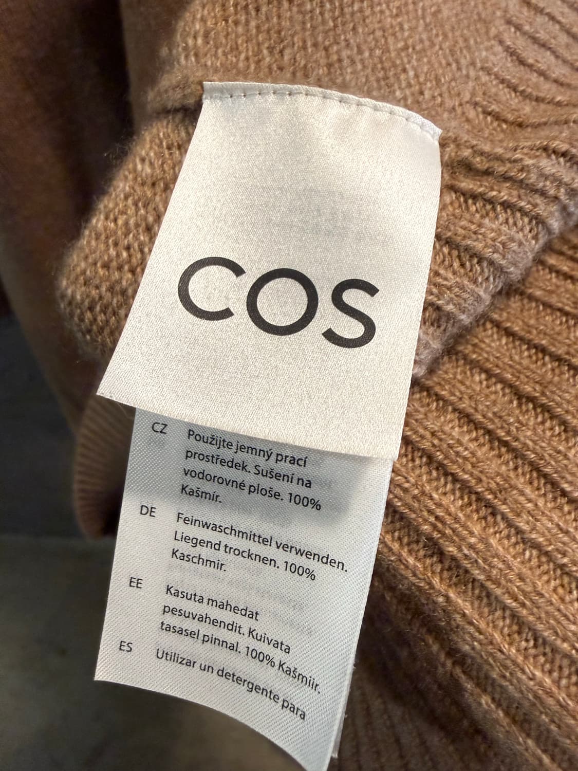 코스 COS 100% 캐시미어 오버핏 니트 베이지 S 상품이미지6